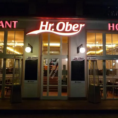 Διαμέρισμα Doppelzimmer Tresen, Direkt Am Alten Strom